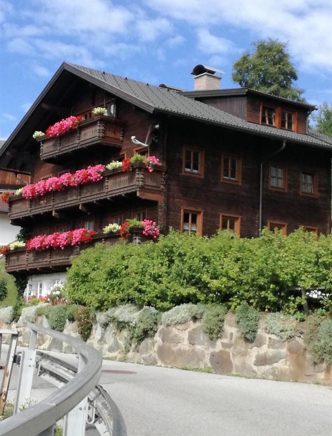 Bichlerhof Apartamento Hopfgarten in Defereggen Exterior foto
